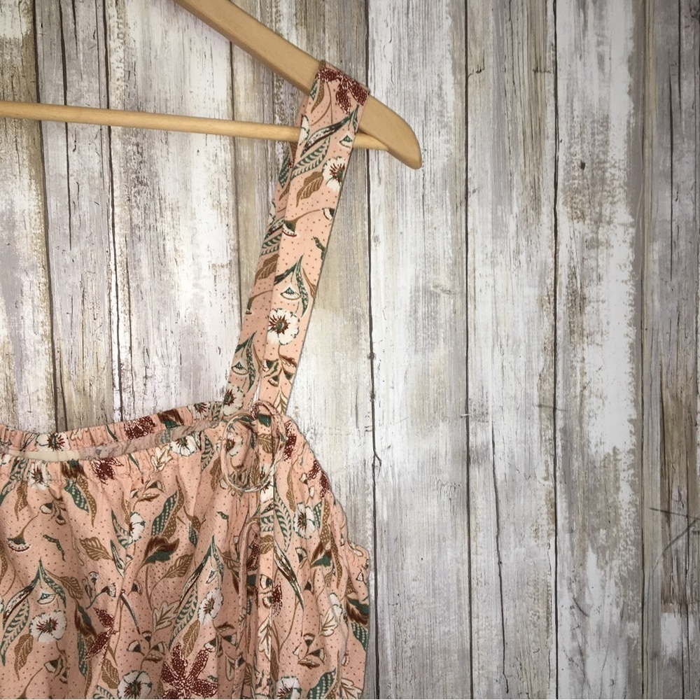 NWT Universal Thread Floral Cinched Waist Sleeveless Blouse - Picture 3 of 5